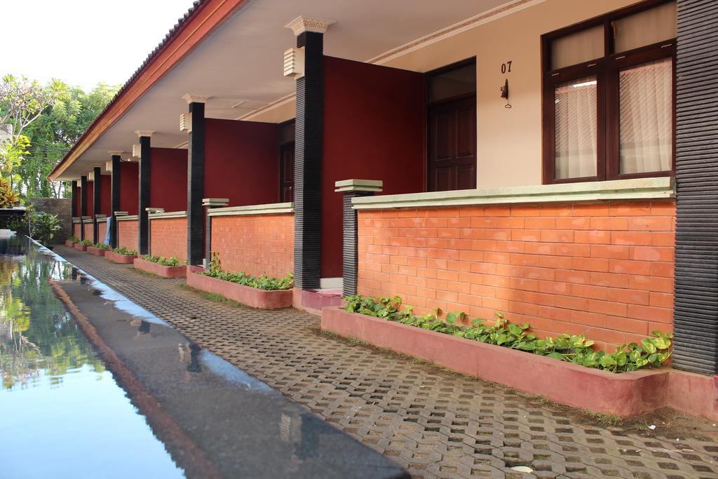 Puri Ganesh Otel Legian Dış mekan fotoğraf