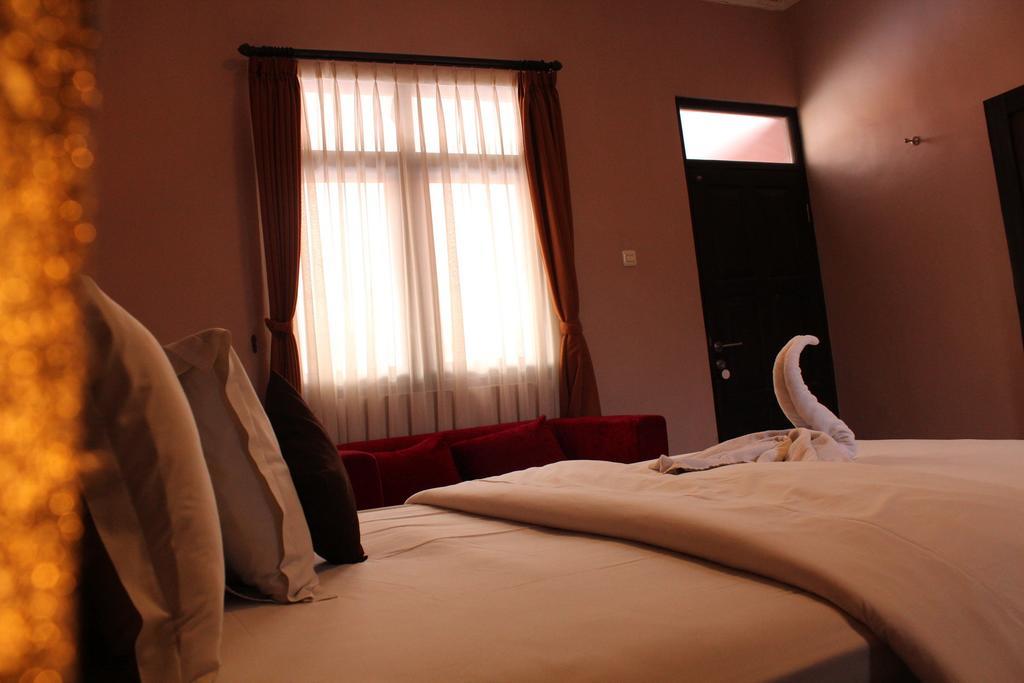 Puri Ganesh Otel Legian Dış mekan fotoğraf