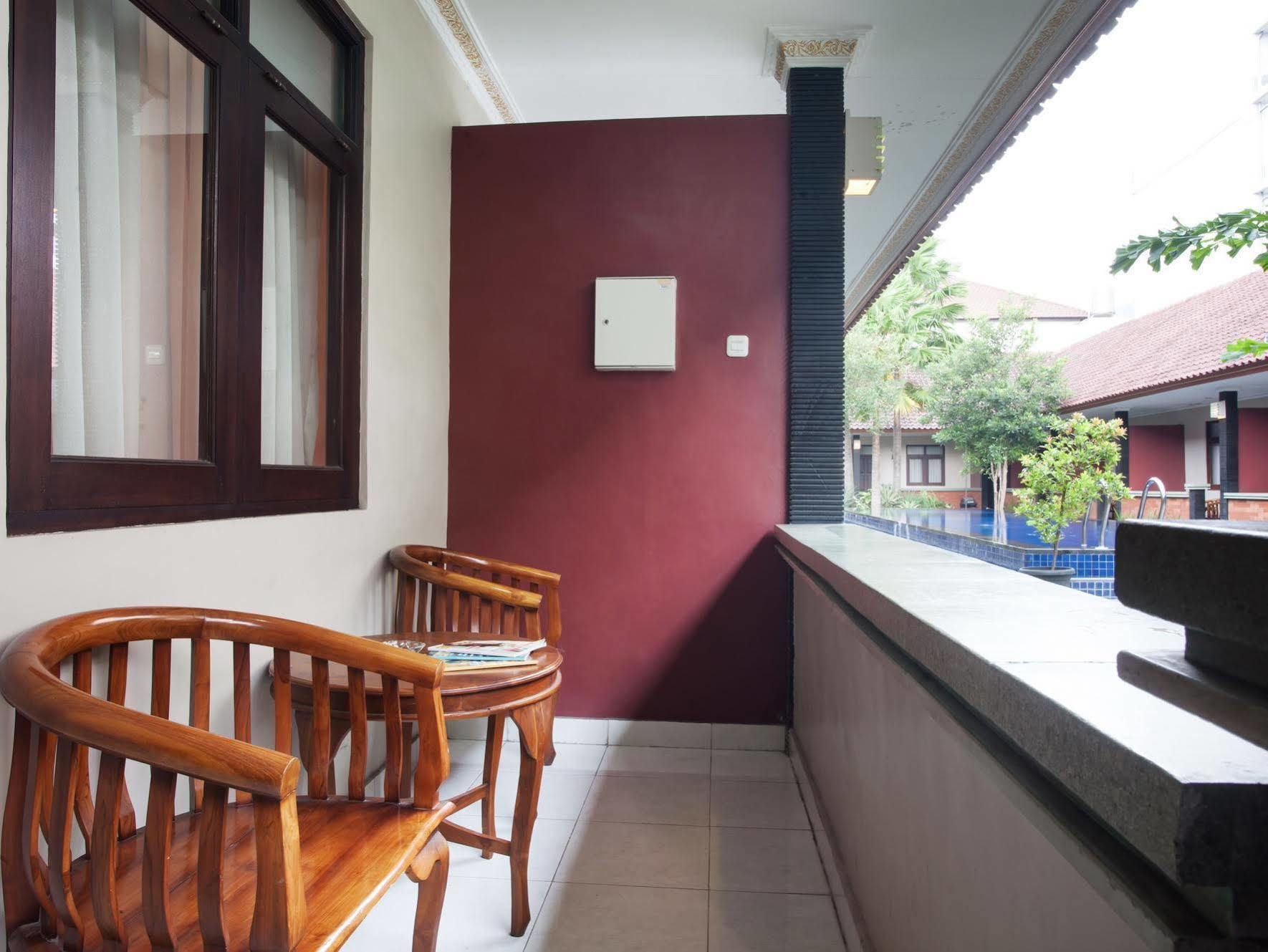Puri Ganesh Otel Legian Dış mekan fotoğraf