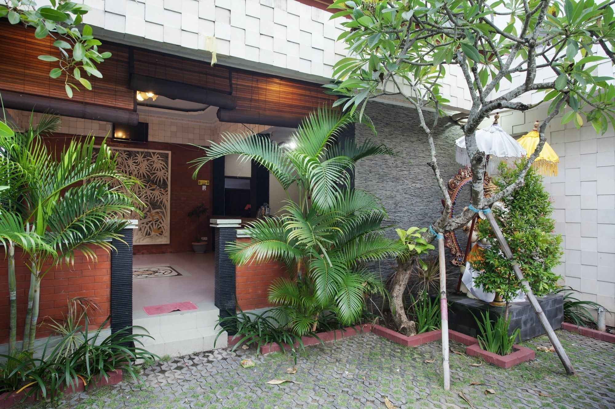 Puri Ganesh Otel Legian Dış mekan fotoğraf